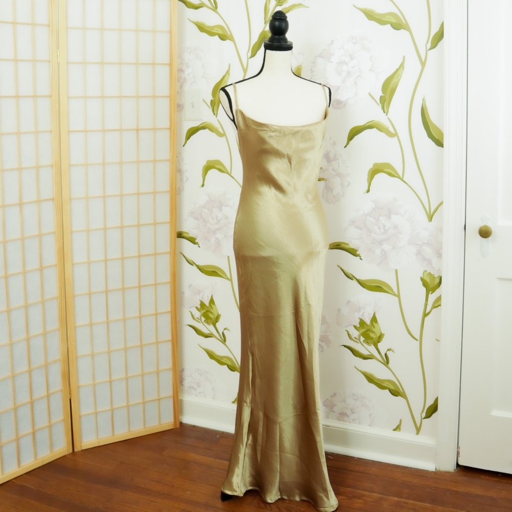 Naomi Satin Dres